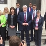 Carwyn Jones yn penodi ei Gabinet a'i Weinidogion newydd