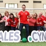 Annog cefnogwyr i ‘droi’r we yn fwy Cymreig’ yn ystod Euro 2016